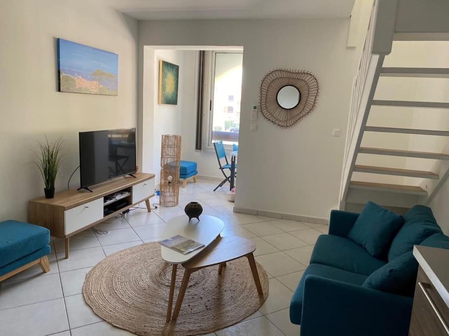 Ravissant T3 En Duplex Proche Mer La Londe-les-Maures Eksteriør billede